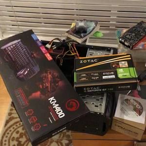 Meet your Posher, Alex